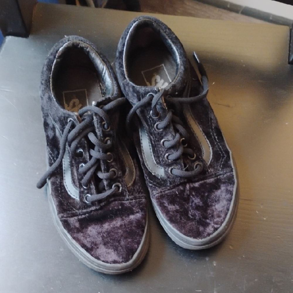 Vans Kids Black Velvet Sneakers